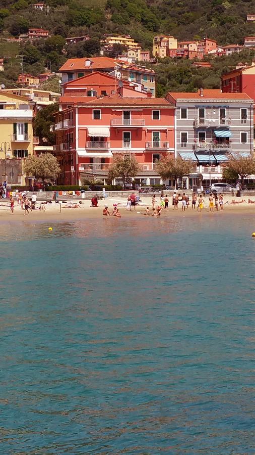 Albergo Nettuno Lerici Exterior foto